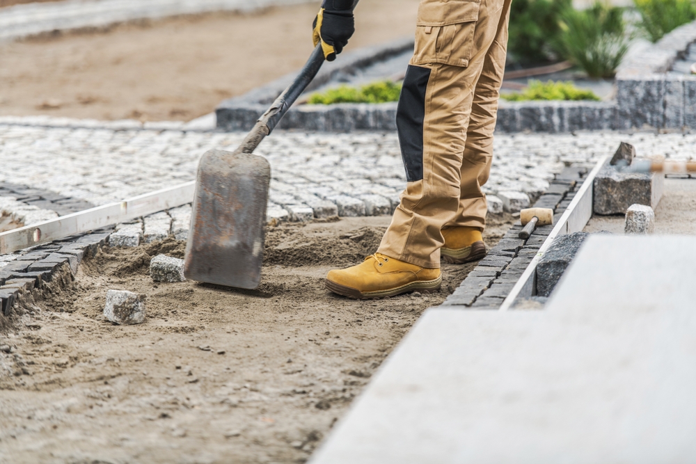 Tereprendezés, bontás és térkövezés – Komplett kivitelezés szakértő csapattal